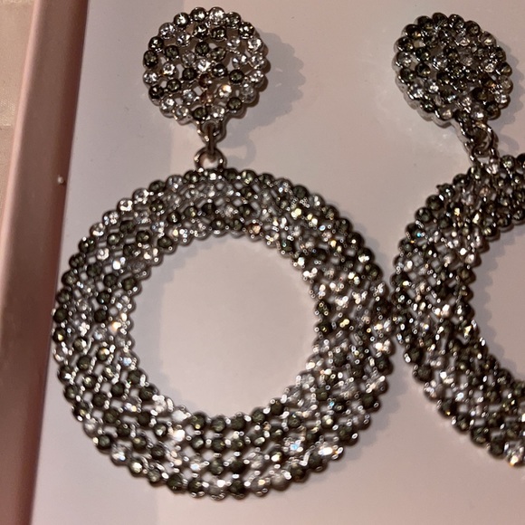 NIB- Sparkle & Bling Faux 2pr of Lab Created Stone Earrings - Picture 6 of 6